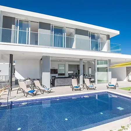 Villa Neve Aq Ol14 *