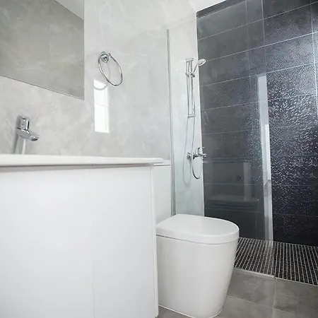 Villa Neve Aq Ol14 * Protaras