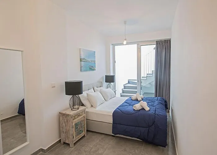 Villa Olive Loux,brand New, Exquisite 5bdr With Pool